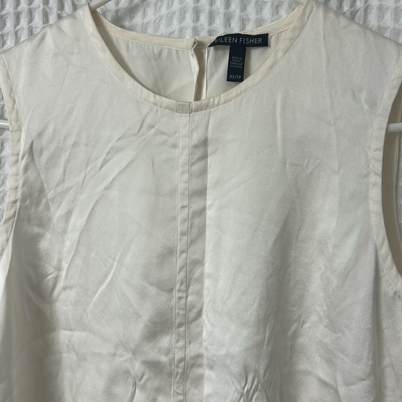 Eileen Fisher Cream 100% Silk Tank Top - Picture 2 of 6